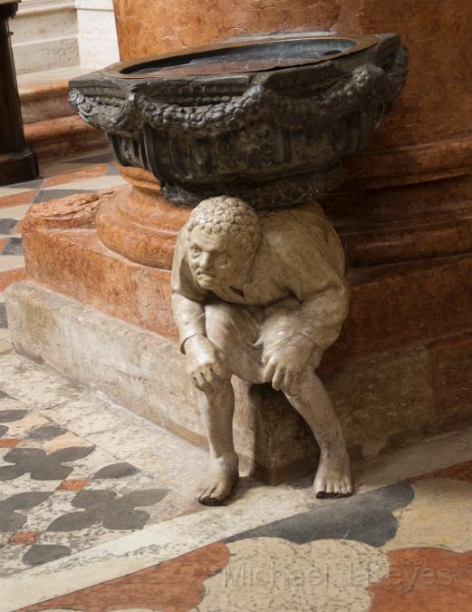 IMG_3132 copy.jpg - âthe hunchbacksâ â bending under the weight of two fonts